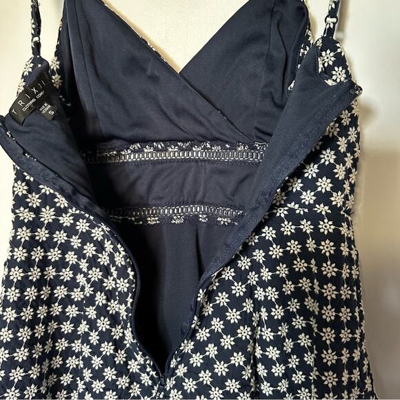 Trixxi‎ women’s dress small - Picture 5 of 7